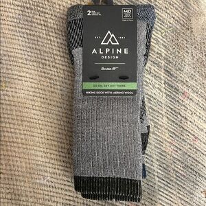 Alpine‎ Design Hiking Socks Mens MD Black 2 Pack New Merino Wool Crew